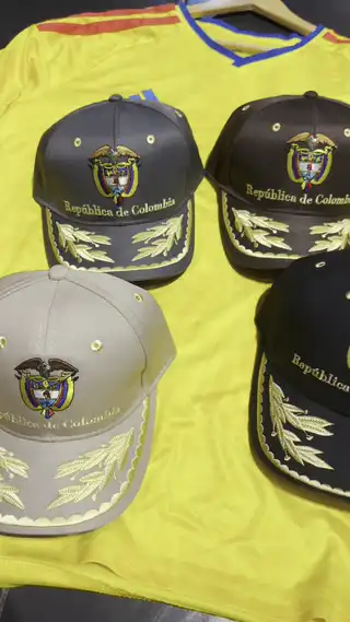 ❓ ¿Y si pudieras llevar tu orgullo contigo todos los días?❓